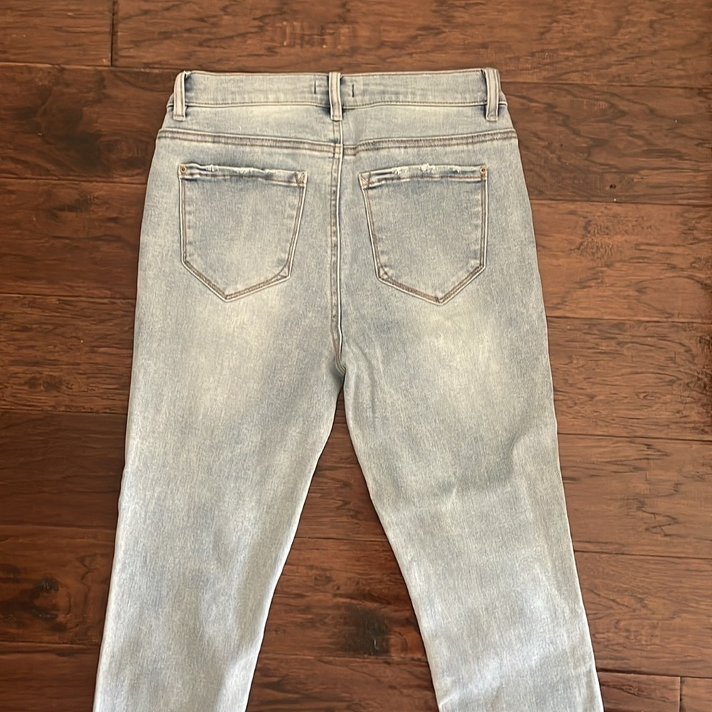 High Rise Jeans - Picture 4 of 5